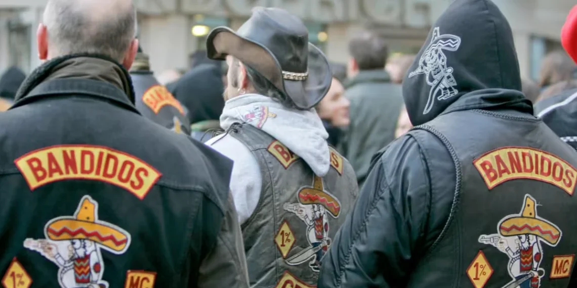Hvem bliver rocker? Her ses tyske Bandidosrockere med rygmærker